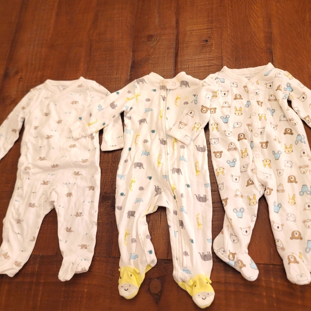⭐Caters Baby onsie Bundle 6 month Set of 3 Sleep & Play Pajamas⭐
